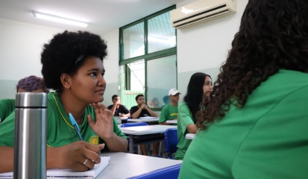 Reformas nas escolas estaduais proporcionam ambientes modernos e ensino de qualidade aos alunos