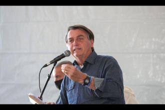 “O sol não será taxado”, garante Bolsonaro