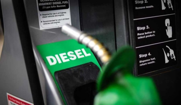 Petrobras aumenta preço do diesel e reduz da gasolina