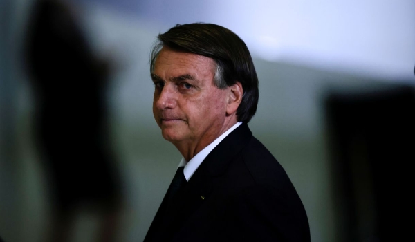 Adversários de Bolsonaro, ministros do STF e jornalistas foram alvos de espionagem por servidores da Abin presos pela PF