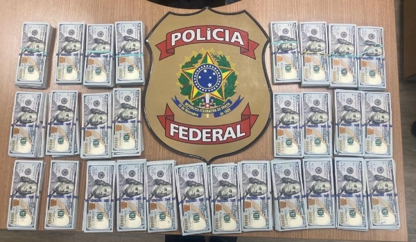 PF apreende mais de US$ 170 mil durante operação contra servidores da Abin