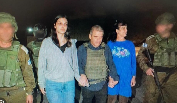 Hamas liberta primeiros reféns de Gaza após mediação de EUA e Catar