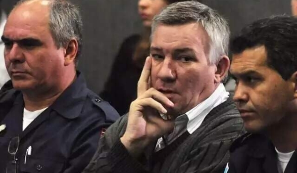 Após pagar R$ 118 mil, Estado cassa aposentadoria de 