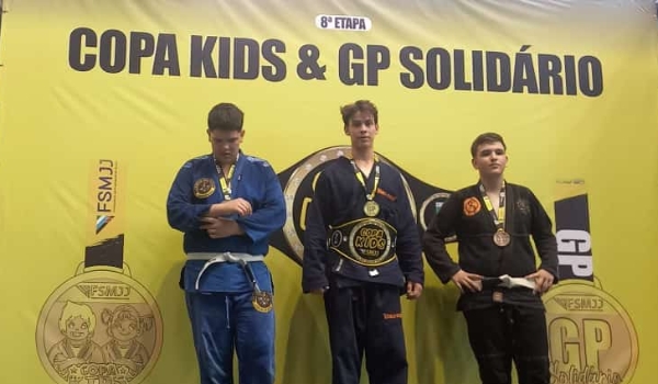 Projeto de JIU-JITSU de Caracol conquista ótimo resultado em Circuito Estadual