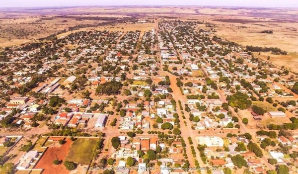 Falso dentista é preso oferecendo próteses em assentamento
