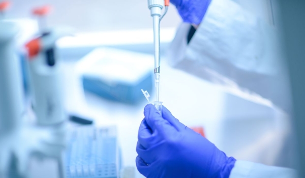 Fuga de cérebros: vistos para China são os mais procurados por brasileiros, mostra levantamento