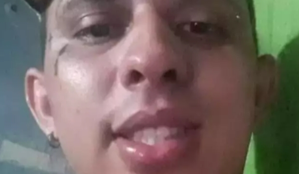 Flagrado em briga, foragido é morto a tiros pela PM