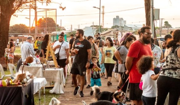 Agendão: chegada de Papai Noel, festival, feiras e shows animam fim de semana prolongado em MS