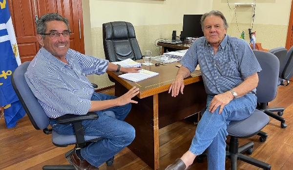 Prefeito Nelson Cintra vistoria obras e recebe visitas 