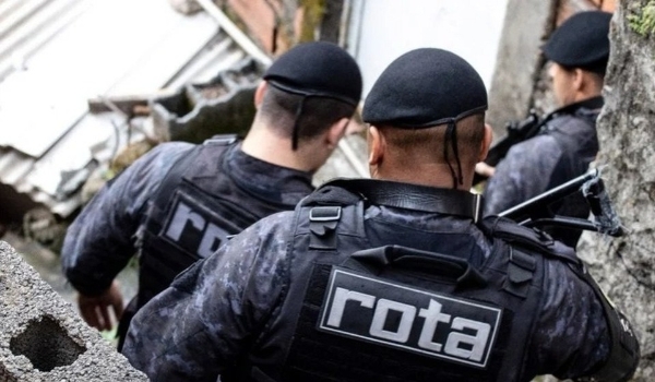 Ouvidorias militares, manifestações políticas, atuação ambiental: entenda as polêmicas da nova lei dos PMs