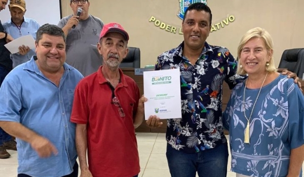 Agehab: 80 Títulos de Regularização Fundiária são entregues no município de Bonito