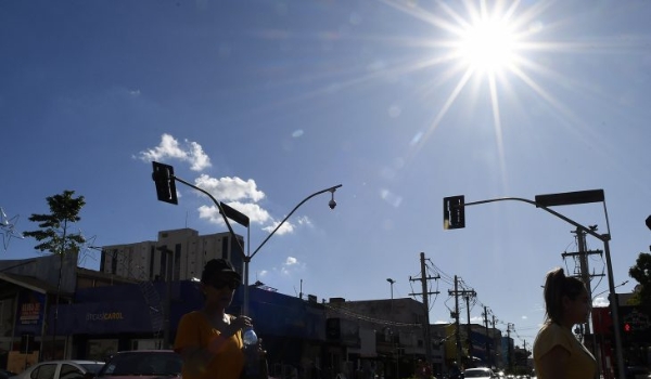 Onda de calor segue elevando temperaturas e MS pode atingir até 43°C neste domingo