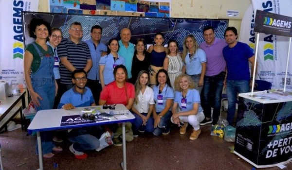 Agems leva ação social com dezenas de serviços, orientações e prêmios para o Jardim Tarumã