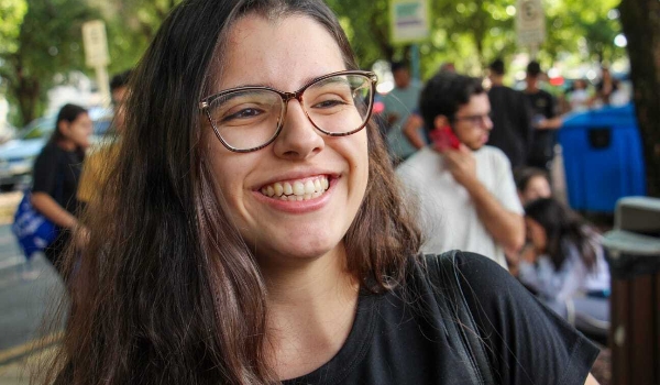 Sonho de cursar medicina faz alunos dedicarem até 14 horas em estudos diários