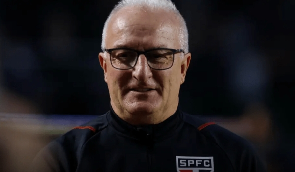 Dorival poupa atuações de James e Lucas no São Paulo, mas lamenta resultado