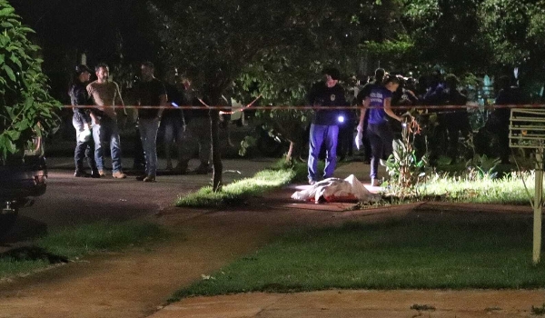 Homem executado com tiro na cabeça foi encontrado com R$ 17 mil e drogas