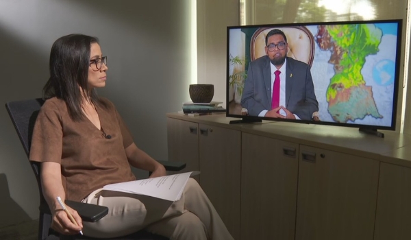 'Esperamos que o Brasil tenha um papel de liderança', diz presidente da Guiana sobre tensão com a Venezuela