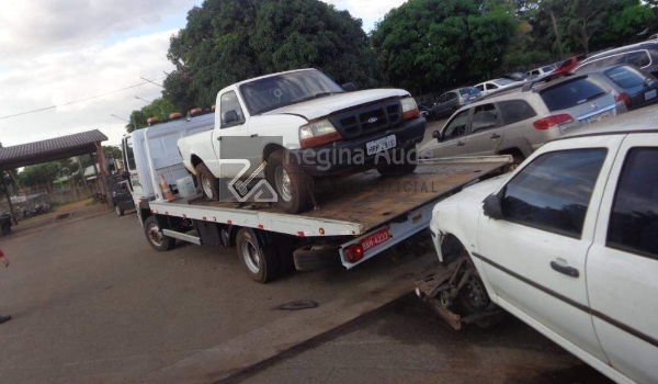 Leilão do TJMS oferta sucata, carro, moto e caminhão a partir de R$ 30