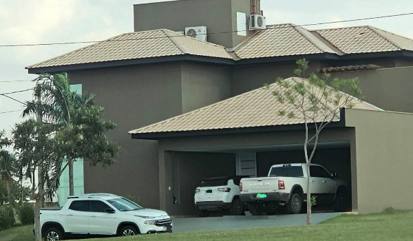 Em dez anos, acusado de tráfico passou de açougueiro a empresário de sucesso