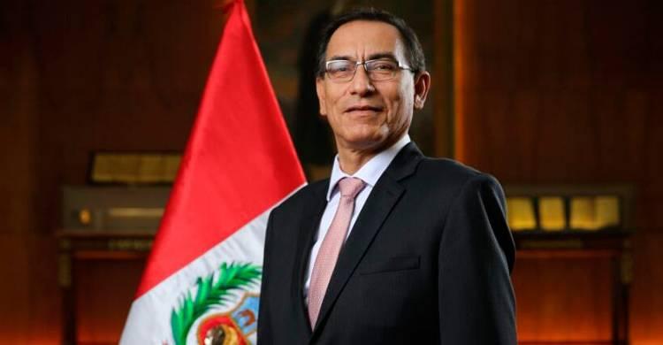 Congresso inicia impeachment contra Vizcarra no Peru