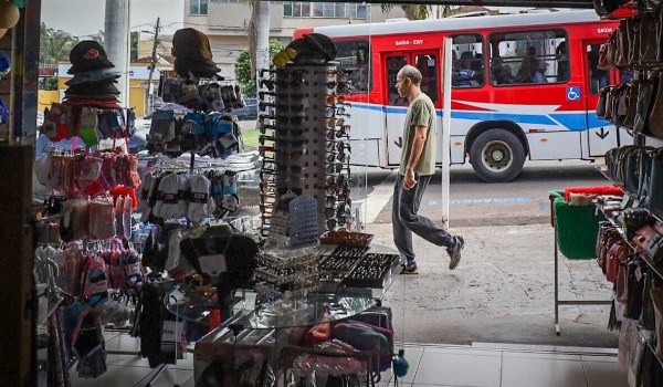 Com 55 pequenas empresas abertas por dia, foco para 2024 é inovação e tecnologia