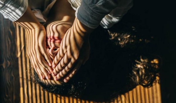 O que explica dor de cabeça depois de um bom vinho tinto