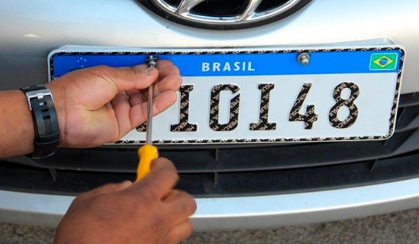 Emplacamento de veículos supera média nacional e registra alta de 14% em Mato Grosso do Sul