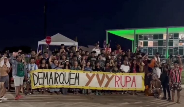 Ataque a comunidade indígena no Paraná deixa três feridos