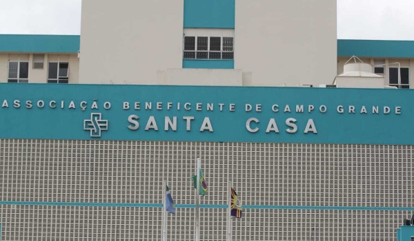 Atirador dispara 9 vezes e deixa jovem ferido na Capital