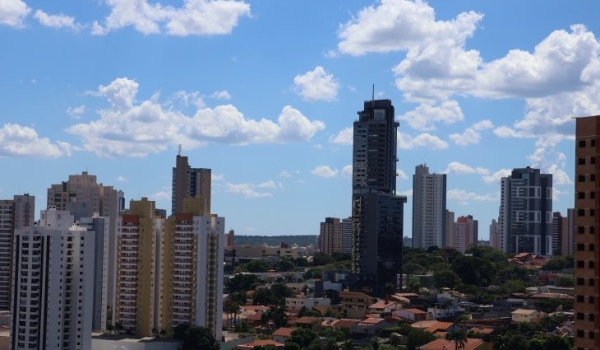 Fim de semana deve ser de sol com pancadas de chuva típicas de verão em Mato Grosso do Sul