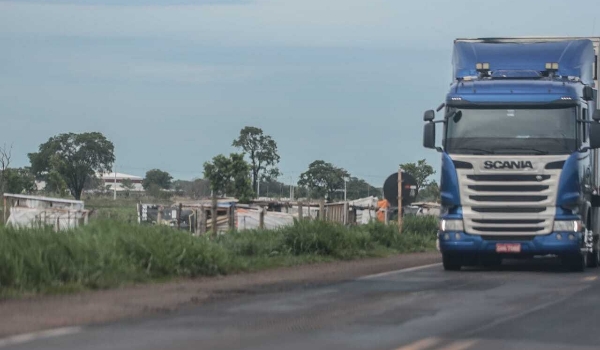 Ministro do Desenvolvimento diz que tem pressa para retomada da reforma agrária