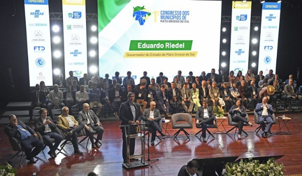 Municipalista: Governo do MS repassou mais de R$ 5 bilhões aos 79 municípios em 2023