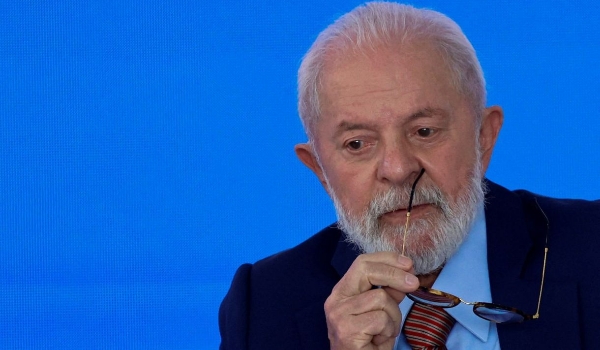 Após saída de número 2 da Abin, Lula demite 4 diretores da agência