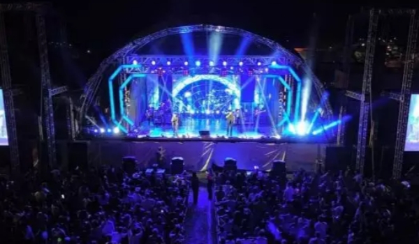 Prefeitura é investigada por gastar R$ 800 mil em festa sem prestar contas