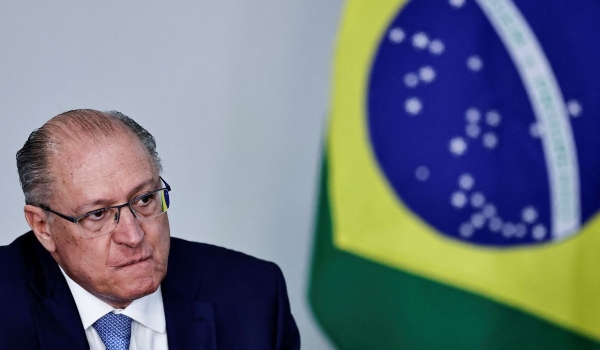 Déficit zero é importante para sustentar queda de juros, diz Alckmin