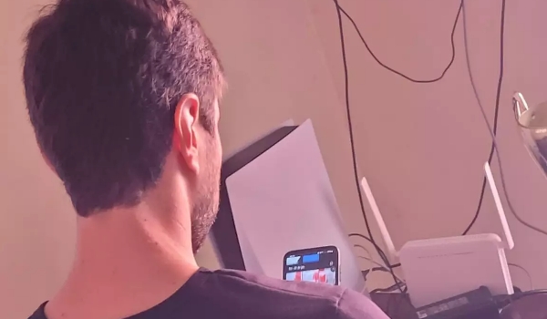 Homem de 29 anos é preso com mais de mil arquivos de pornografia infantil