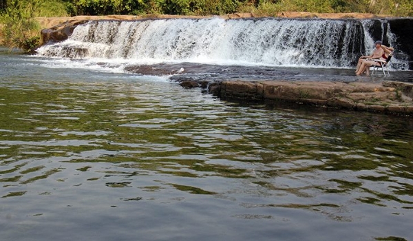 Carnaval: rios, piscinas e balneários são alternativas para foliões e cuidados previnem afogamentos