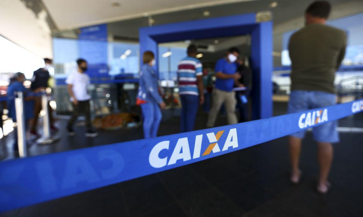 Caixa paga R$ 2,6 bilhões a 4 milhões de beneficiários