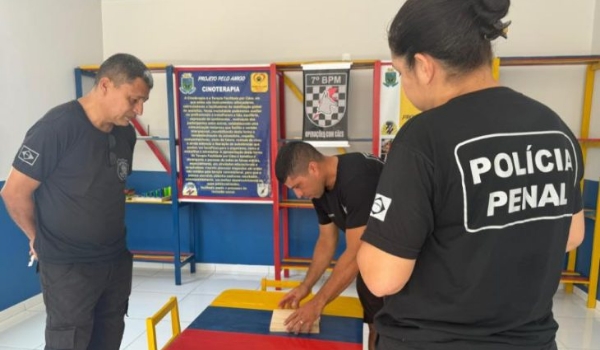 Móveis confeccionados em presídio de Aquidauana são doados a projeto de assistência infantil