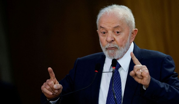 Lula diz que Israel comete genocídio e faz alusão à matança de judeus por Hitler