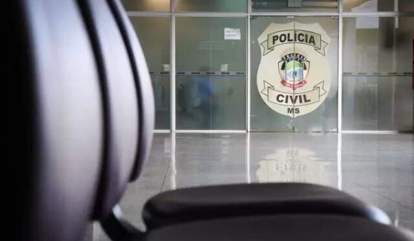 Rendida por homens armados com canivete, grávida é estuprada em casa no Centro