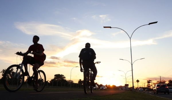 Sem dar trégua ao calorão sul-mato-grossense, sábado tem sol e temperaturas acima da média