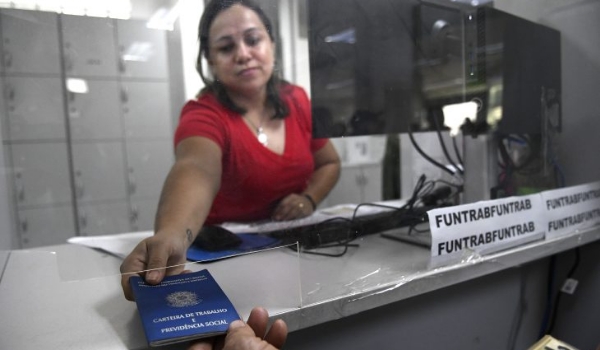 Funtrab: Feirão de Empregos nesta terça-feira vai oferecer vagas em diferentes setores