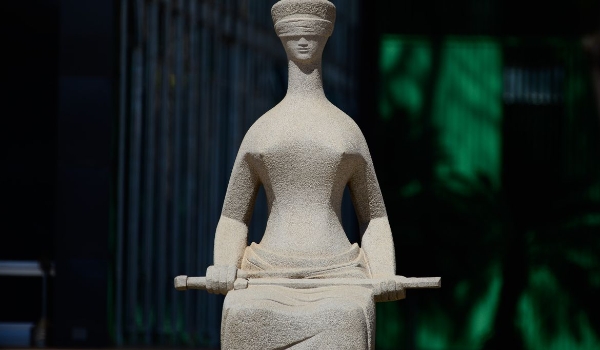 Maioria do STF vota por 1ª absolvição de réu envolvido no 8 de janeiro