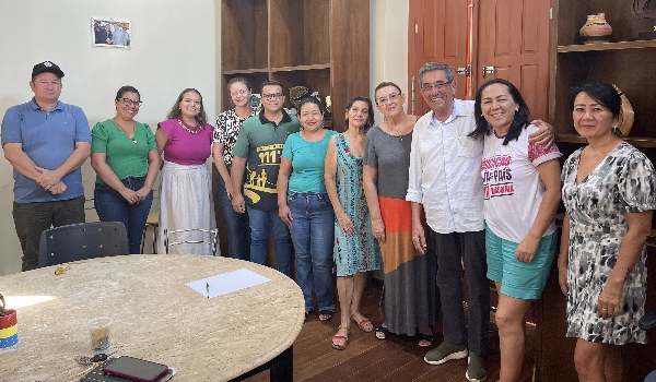 Nelson Cintra garante piso nacional dos professores retroativo a janeiro