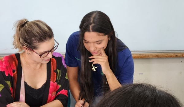 Escolas estaduais oferecem educação profissional, formam profissionais e abrem caminhos para a faculdade