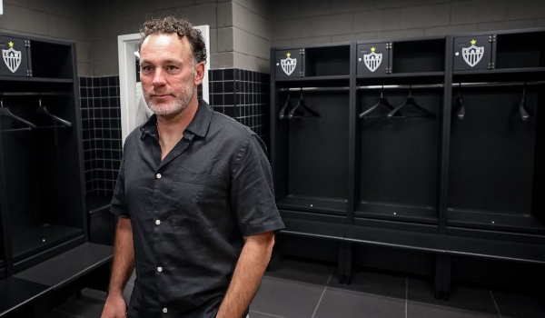 Atlético-MG: Milito revela restrição inusitada para jogadores no vestiário