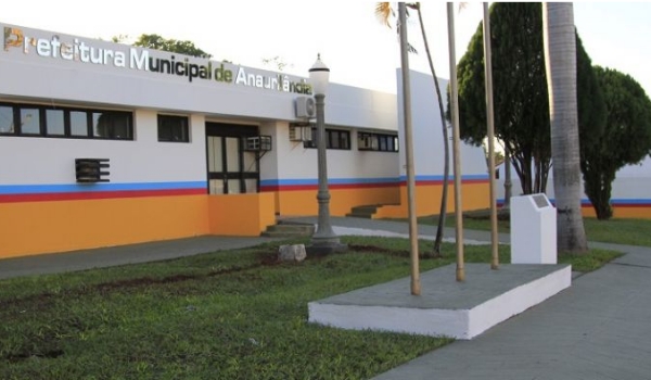 Prefeitura abre concurso com 51 vagas e salários de até R$ 15 mil