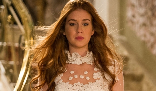 Marina Ruy Barbosa explica motivo de não ter raspado a cabeça em “Amor à Vida”