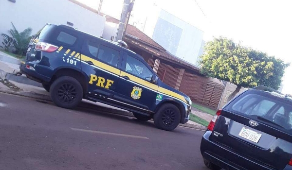 Policial rodoviário federal é preso acusado de violência doméstica